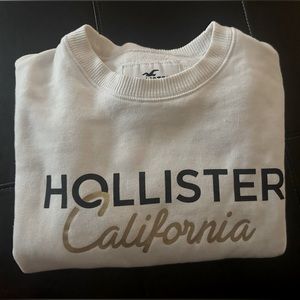 White Hollister Sweatshirt- slightly cropped